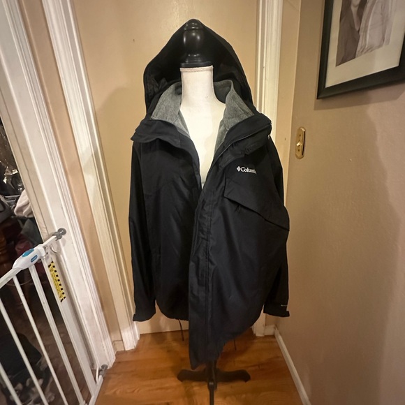 Columbia Men's Black and Gray Jacket XXL - Picture 3 of 10